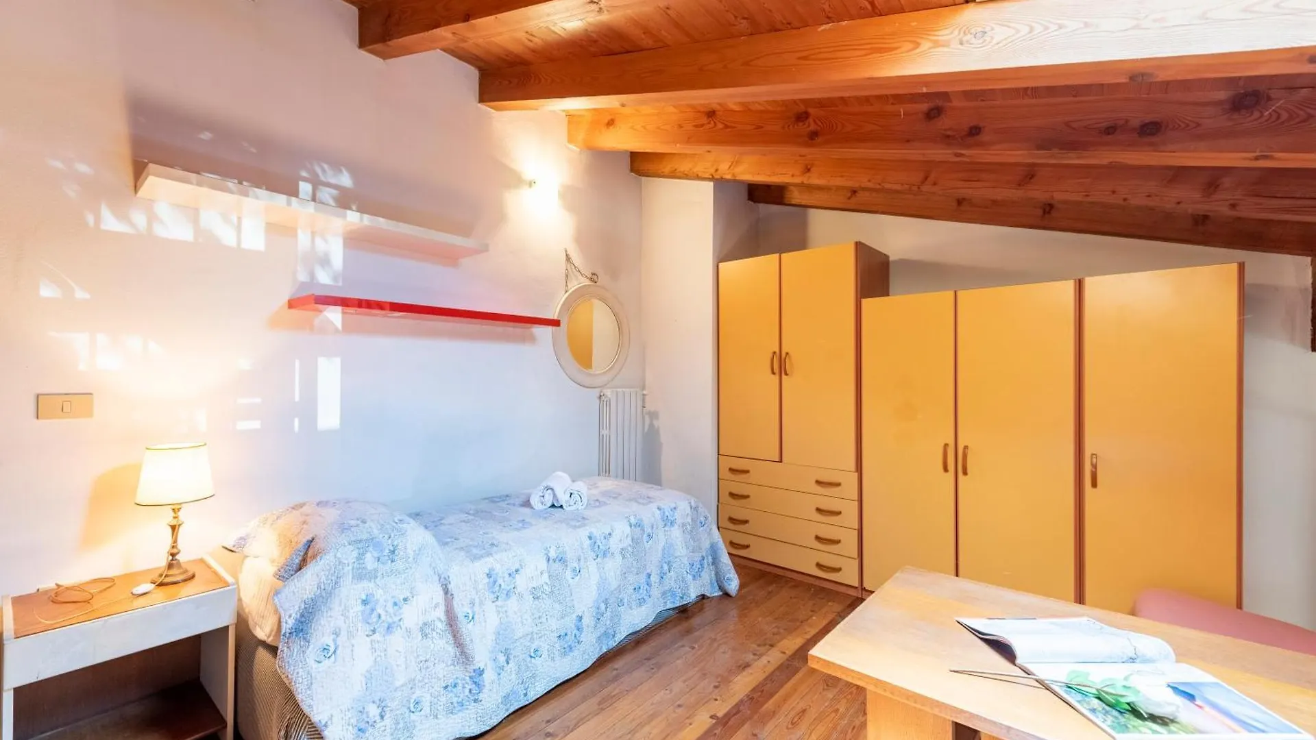 Marcy 3 Floors House - 2Km Lake - Happy Rentals Saló Apartamento
